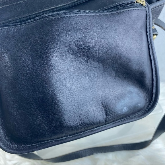 VINTAGE COACH BUCKET BAG - Picture 9 of 15